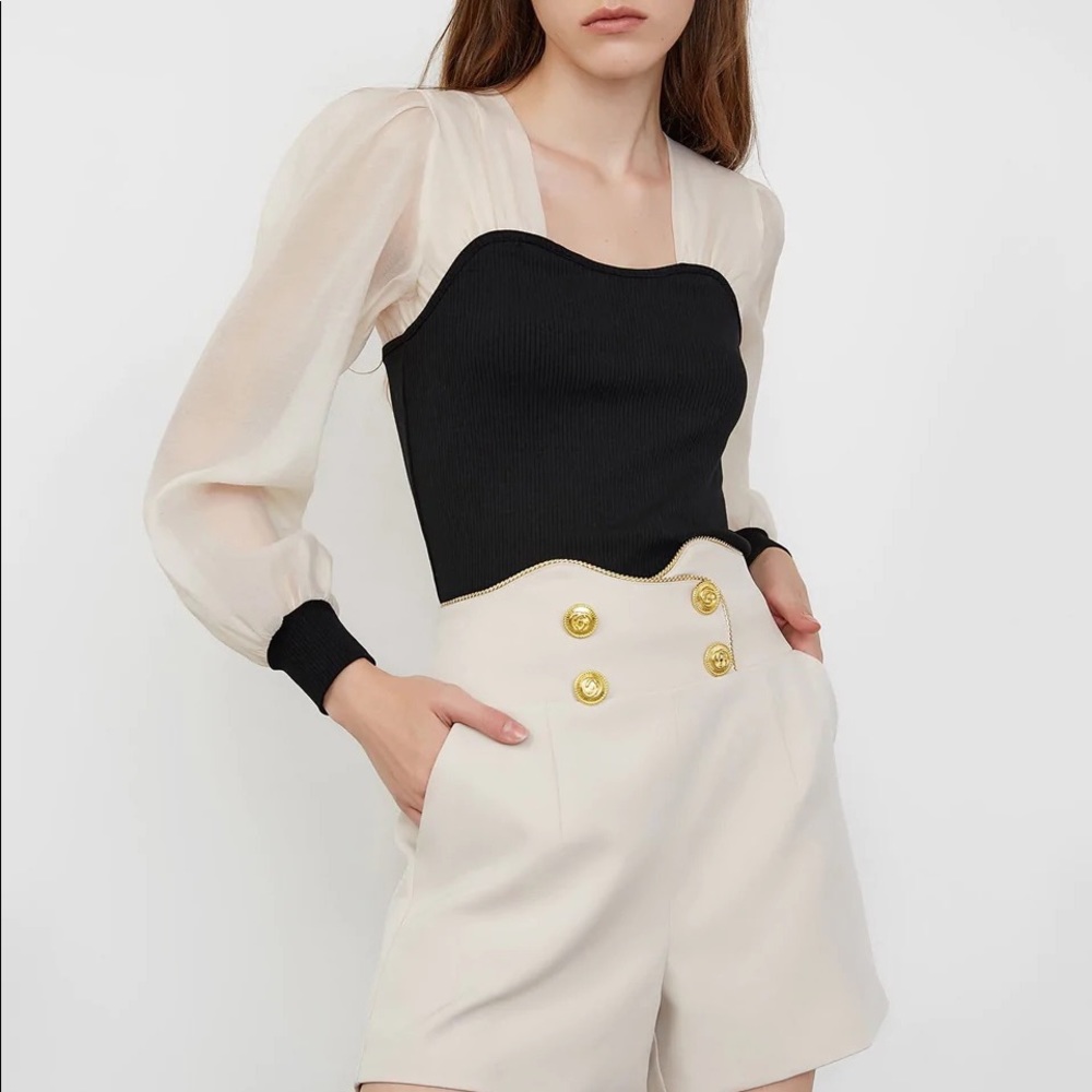 J.ing puff sleeve blouse size L